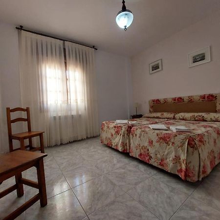 Hostal Restaurante Villa De Sepúlveda Kültér fotó