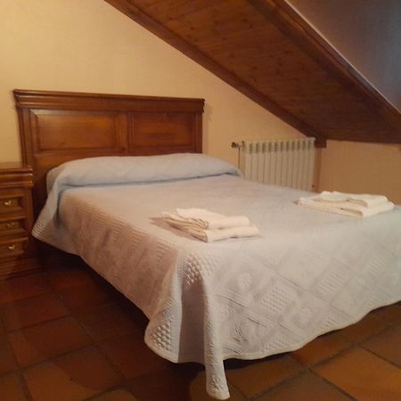 Hostal Restaurante Villa De Sepúlveda Kültér fotó