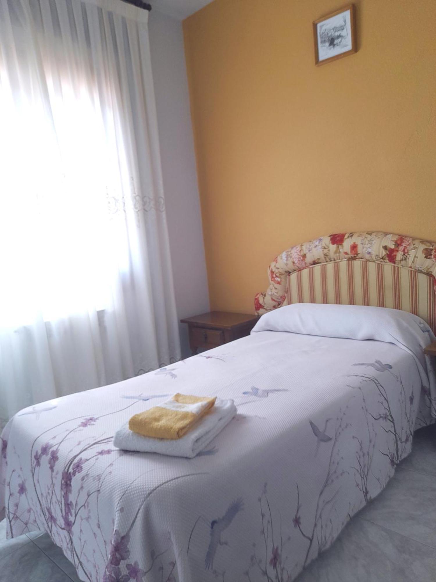 Hostal Restaurante Villa De Sepúlveda Szoba fotó
