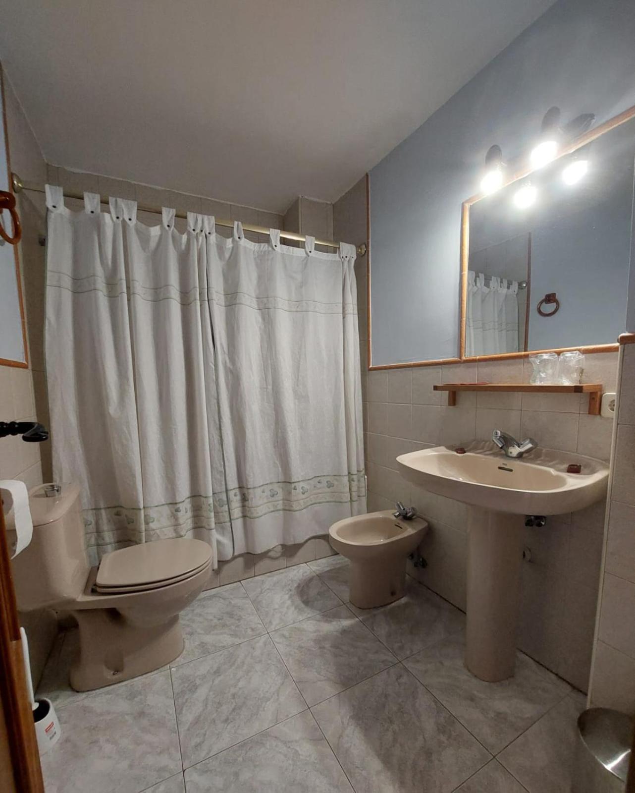 Hostal Restaurante Villa De Sepúlveda Kültér fotó