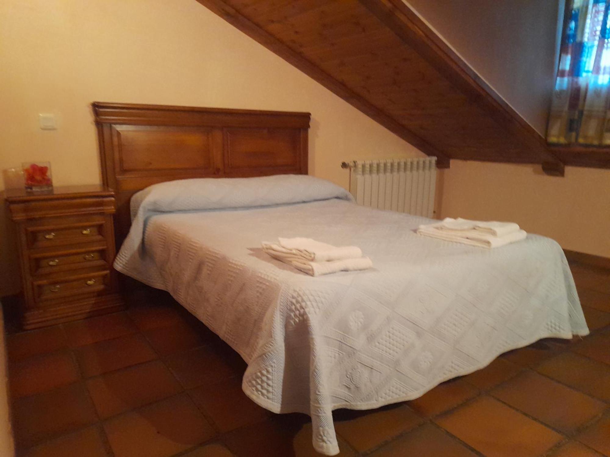Hostal Restaurante Villa De Sepúlveda Kültér fotó
